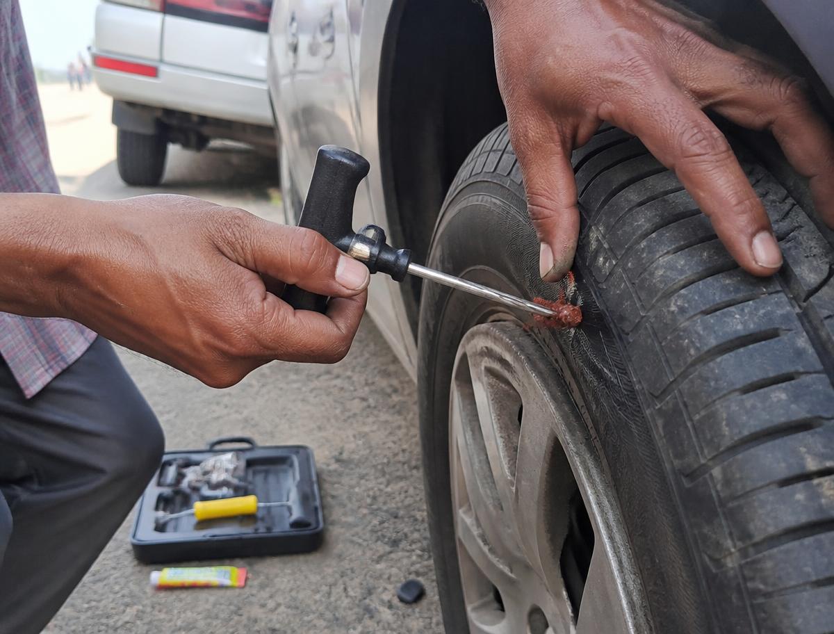 Tubeless Tyre Puncture Repair